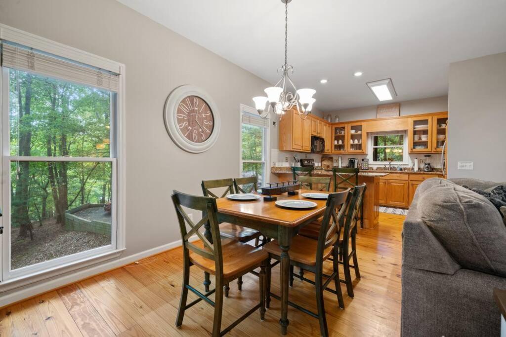 Cozy Bear Getaway Villa Marble Hill Exterior photo